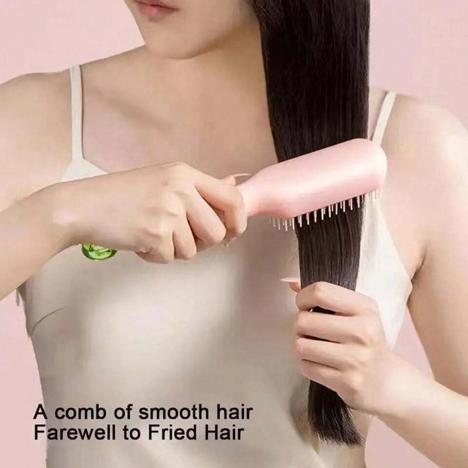 Self-cleaning Hair comb