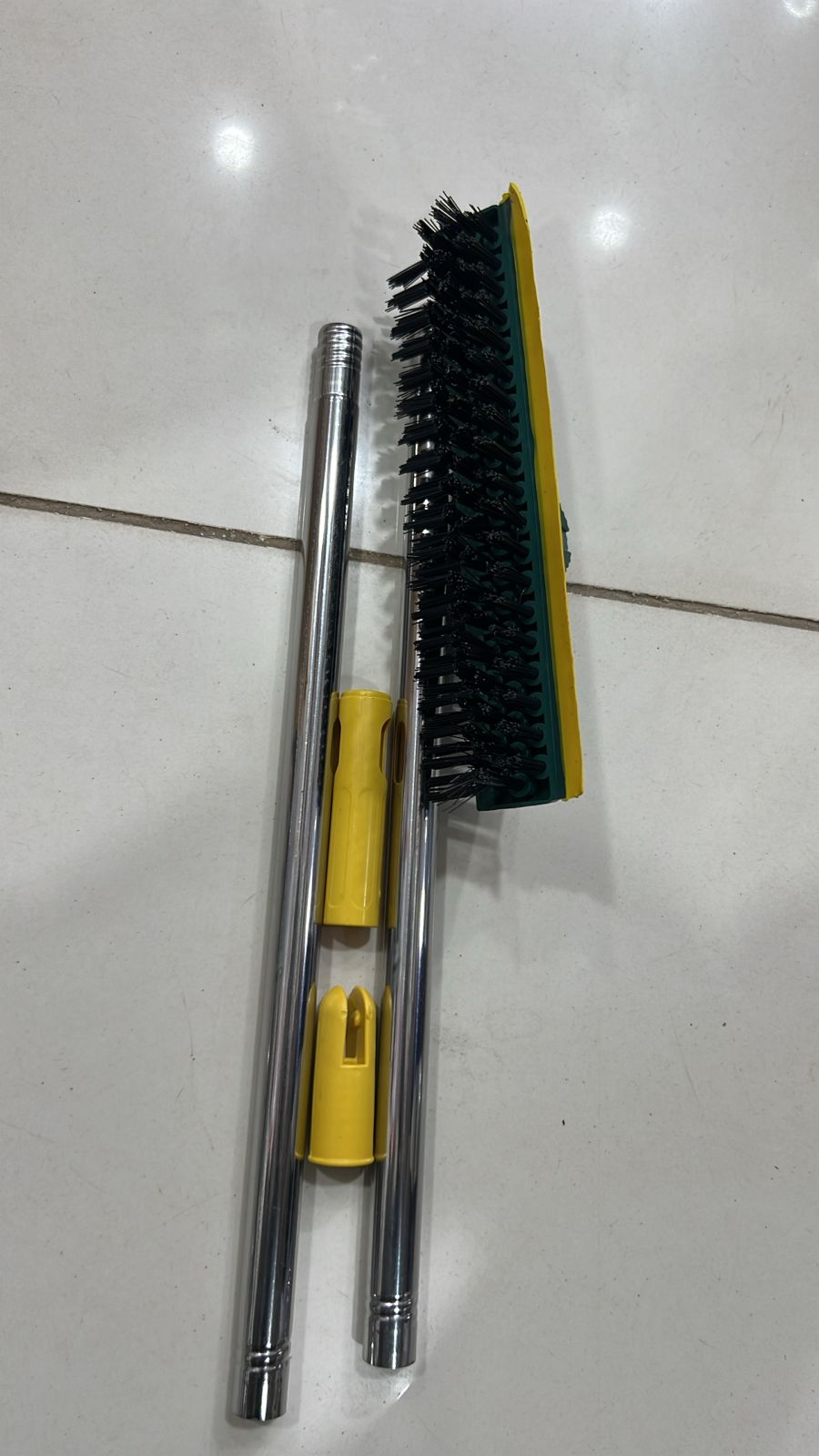 Broom Wiper