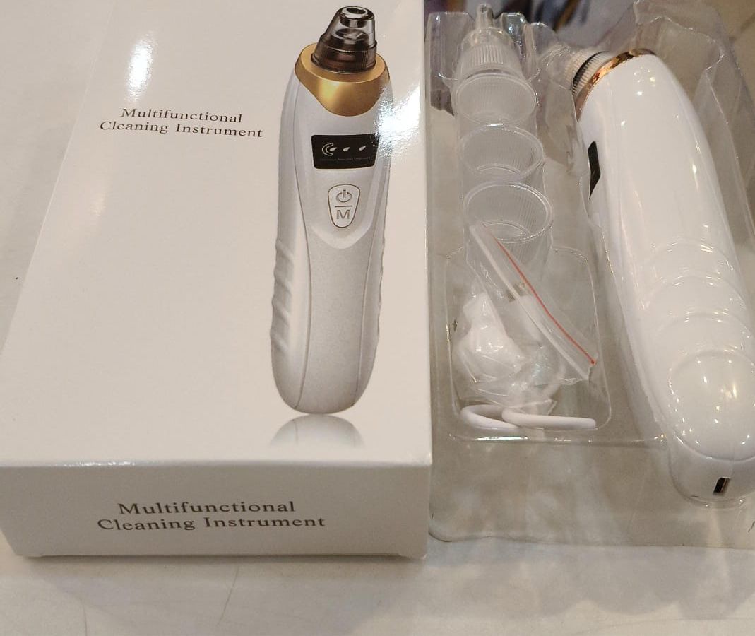 Blackhead Remover Vacuum.